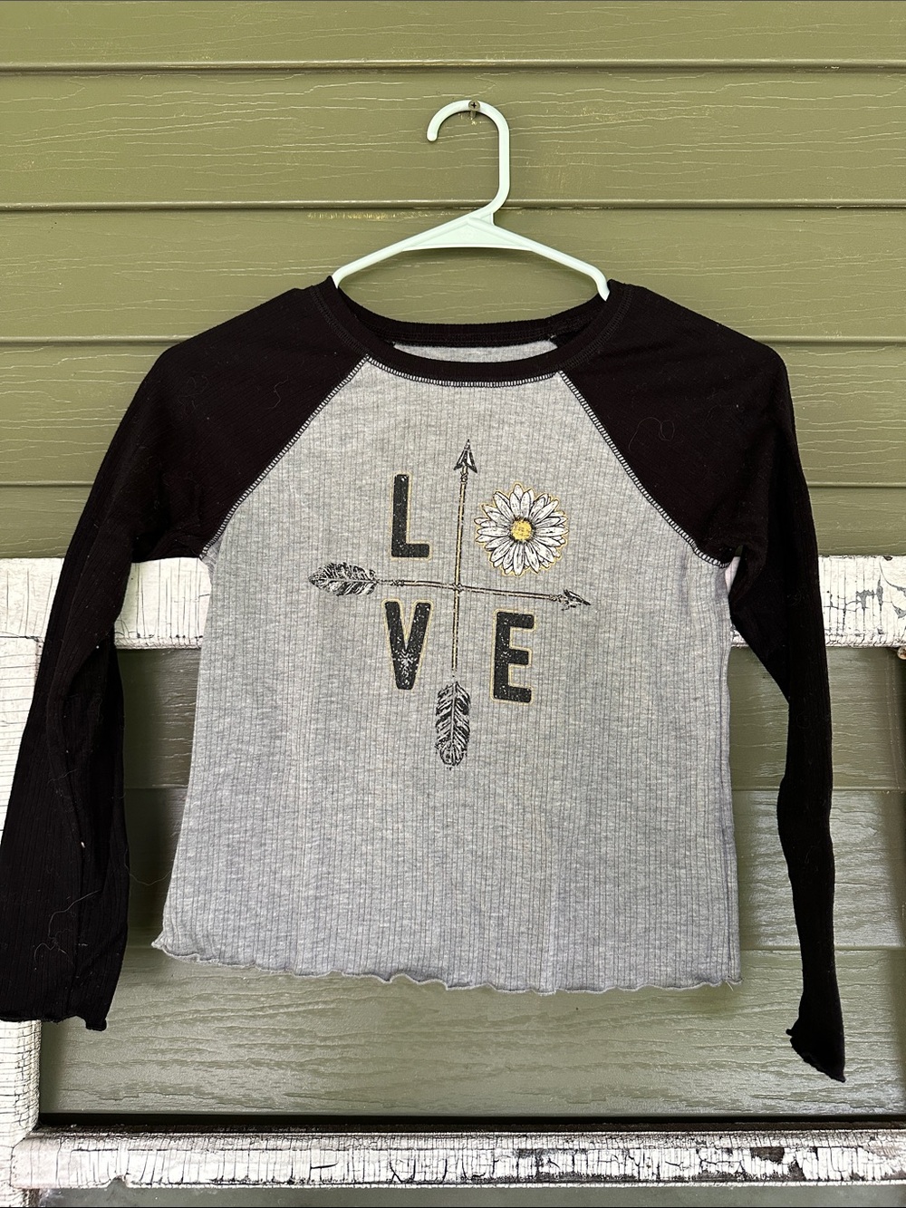 Maurices Grey & Black Raglan Long Sleeve Shirt with Daisy Love Graphic